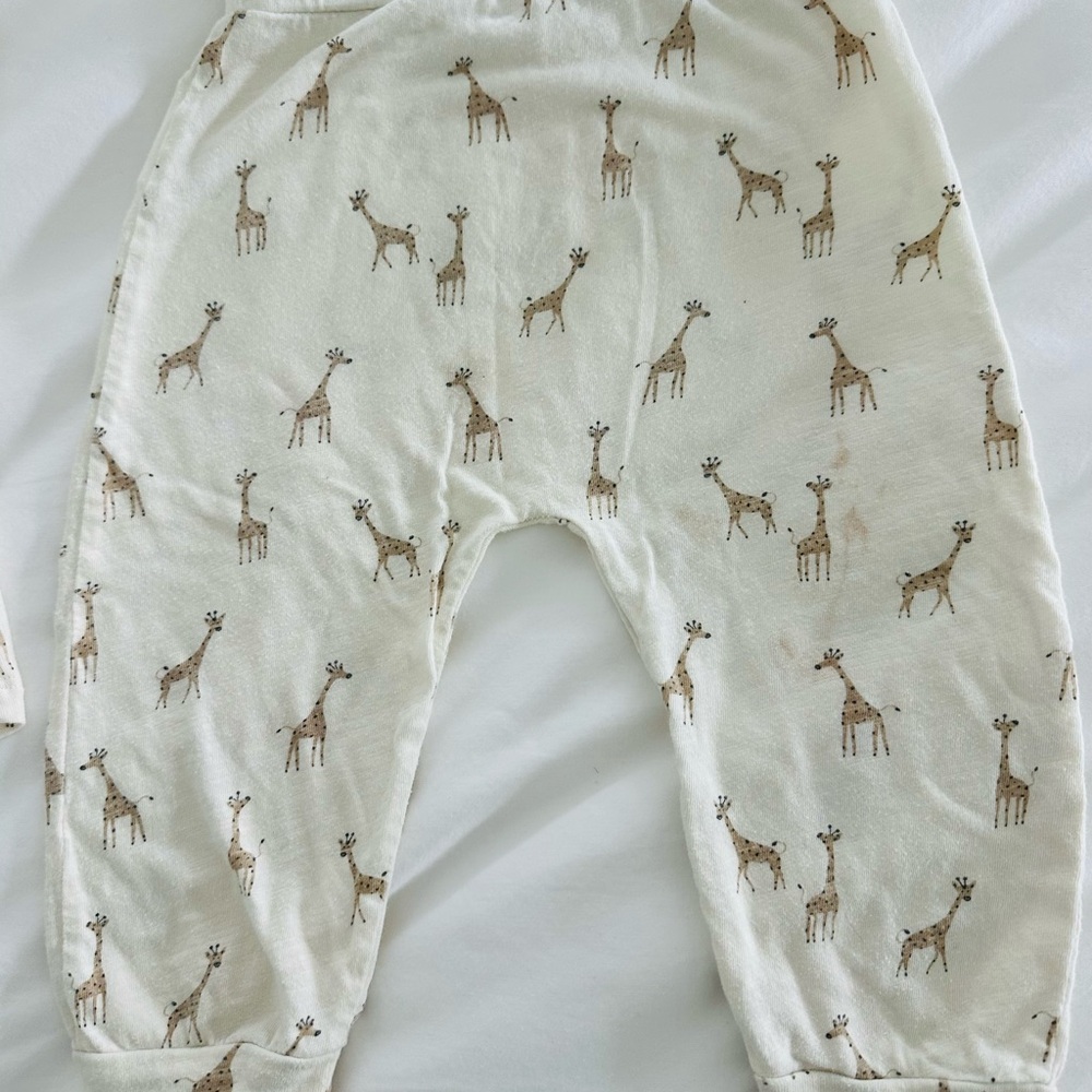 Rylee & Cru Giraffe Set - Picture 4 of 7
